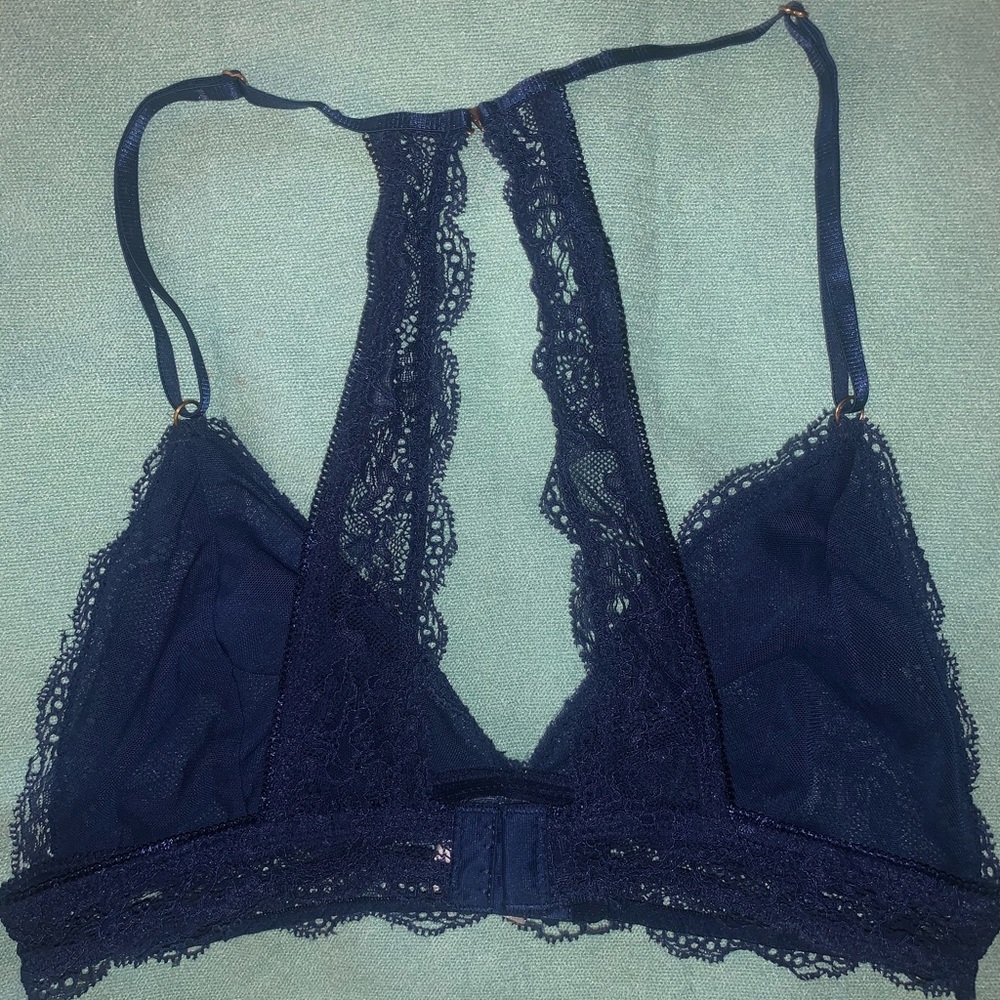 Bralette - Picture 2 of 2